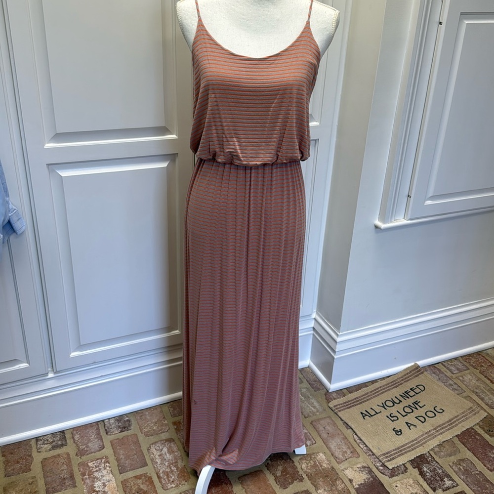 Gianni Bini Maxi dress size M, good condition